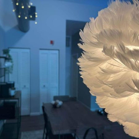 شقة Downtown Cleveland -Modern First Floor Unit المظهر الخارجي الصورة